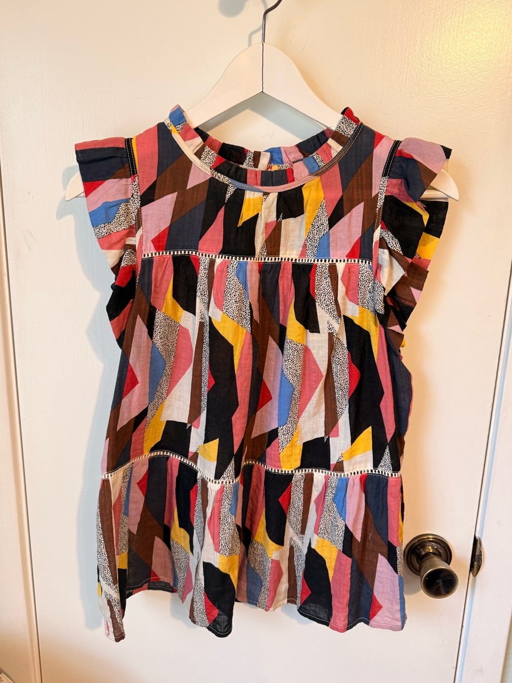 THML Multicolor Geometric Ruffle-Sleeve Top
